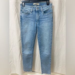 Joes jeans “the icon skinny mid rise crop”